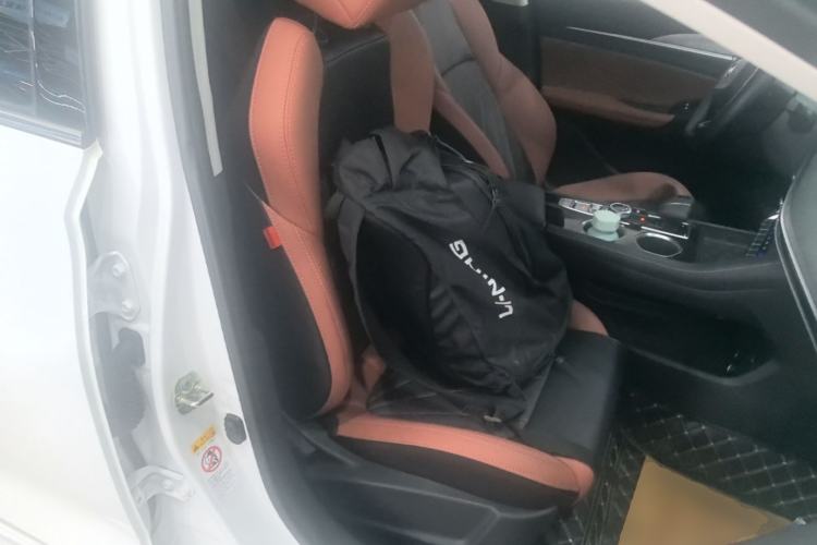 Used CHANGAN Eado 2022 PLUS Blue Whale NE 1.4T GDI DCT Prestige Edition Right Front Seat