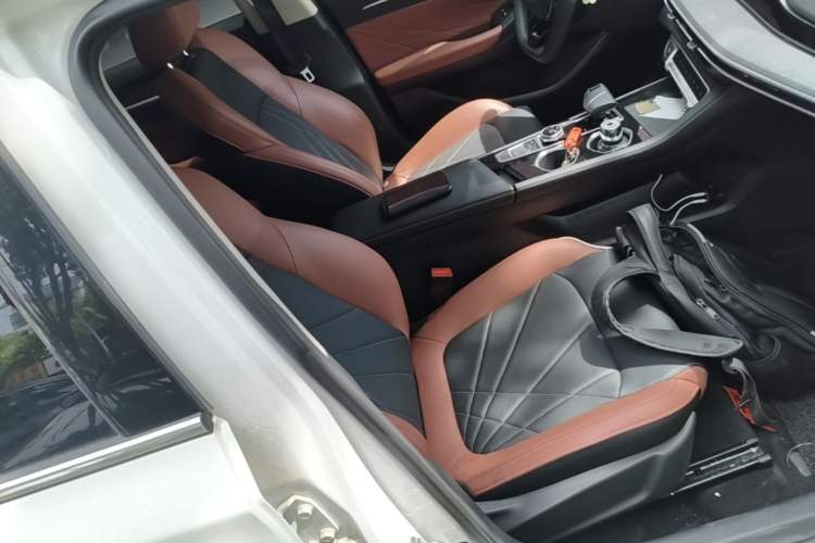 Used CHANGAN Eado 2022 PLUS Blue Whale NE 1.4T GDI DCT Prestige Edition Right Front Seat