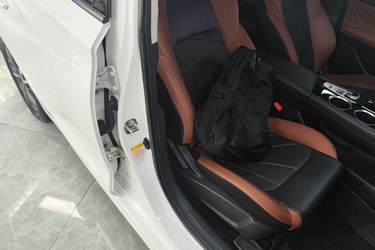 Used CHANGAN Eado 2022 PLUS Blue Whale NE 1.4T GDI DCT Prestige Edition Right Front Seat