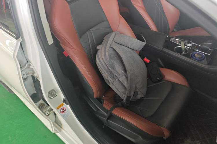 Used CHANGAN Eado 2022 PLUS Blue Whale NE 1.4T GDI DCT Flagship Edition Right Front Seat