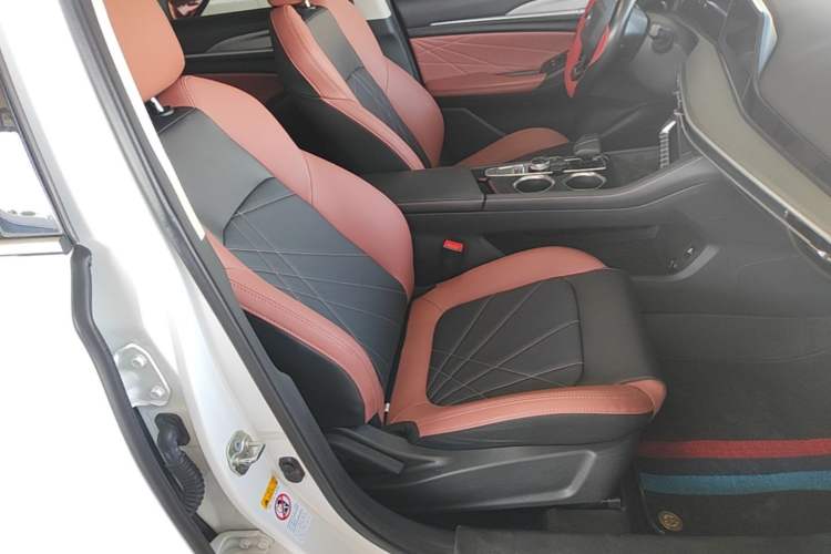 Used CHANGAN Eado 2022 PLUS Blue Whale NE 1.4T GDI DCT Prestige Edition Right Front Seat