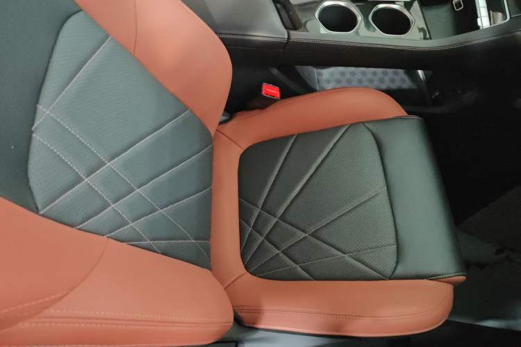 Used CHANGAN Eado 2022 PLUS Blue Whale NE 1.4T GDI DCT Flagship Edition Right Front Seat