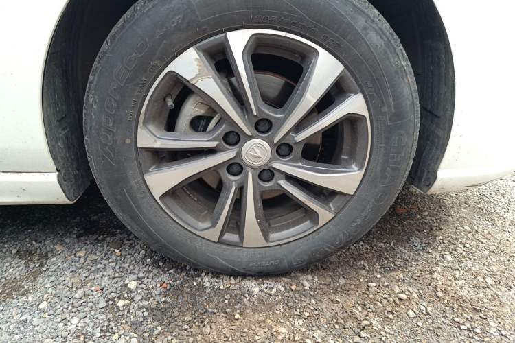 Used CHANGAN Eado 2022 PLUS 1.6L GDI Manual Luxury Model Right Front Wheel Hub