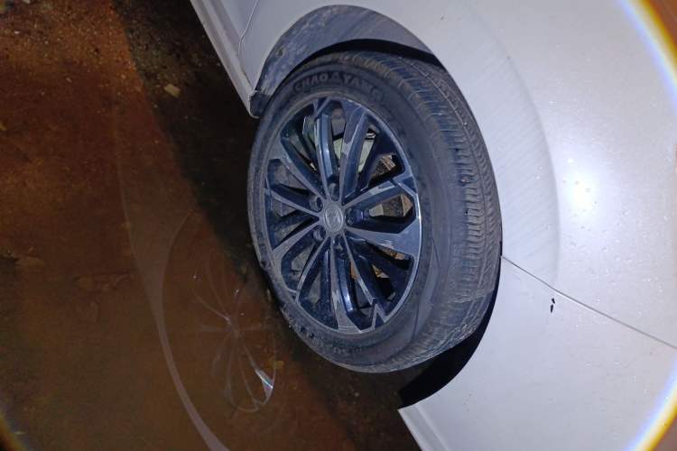 Used CHANGAN Eado 2022 PLUS Blue Whale NE 1.4T GDI DCT Flagship Edition Right Front Wheel Hub