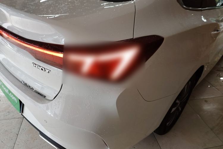 Used CHANGAN Eado 2022 PLUS Blue Whale NE 1.4T GDI DCT Prestige Edition Right Rear Taillight