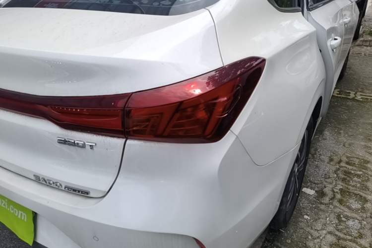 Used CHANGAN Eado 2022 PLUS Blue Whale NE 1.4T GDI DCT Prestige Edition Right Rear Taillight