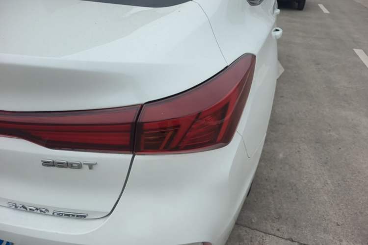 Used CHANGAN Eado 2022 PLUS Blue Whale NE 1.4T GDI DCT Flagship Edition Right Rear Taillight