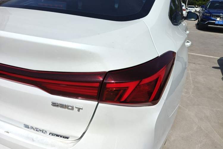 Used CHANGAN Eado 2022 PLUS Blue Whale NE 1.4T GDI DCT Prestige Edition Right Rear Taillight