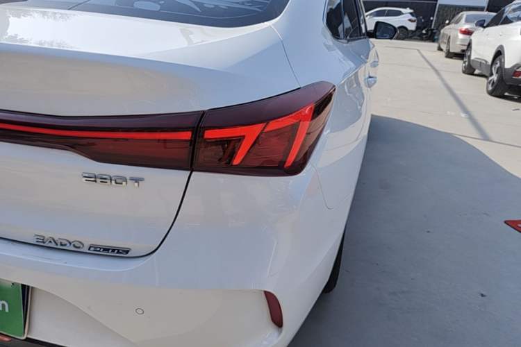 Used CHANGAN Eado 2022 PLUS Blue Whale NE 1.4T GDI DCT Prestige Edition Right Rear Taillight