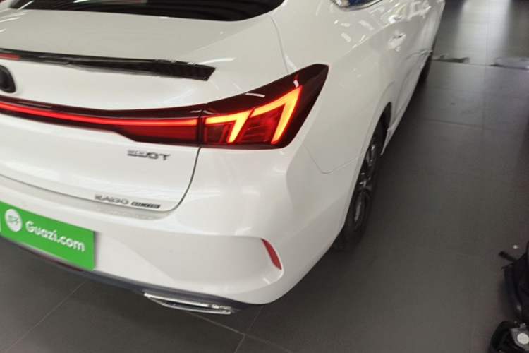 Used CHANGAN Eado 2022 PLUS Blue Whale NE 1.4T GDI DCT Prestige Edition Right Rear Taillight