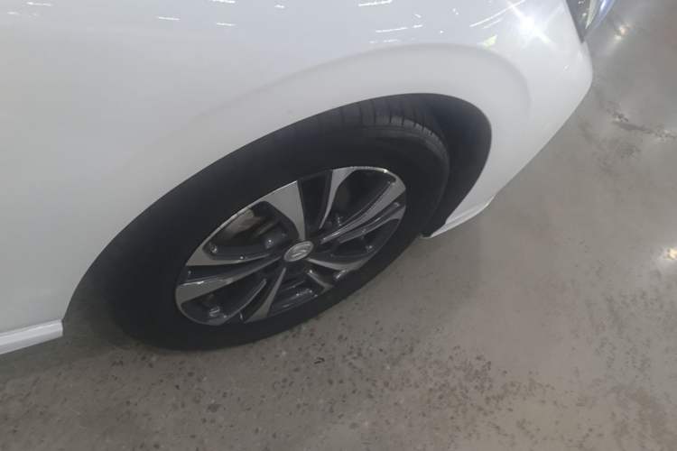 Used CHANGAN Eado 2022 PLUS Blue Whale NE 1.4T GDI DCT Prestige Edition Right Rear Wheel Hub