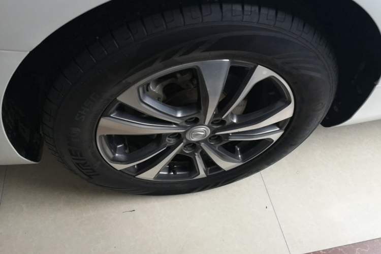 Used CHANGAN Eado 2022 PLUS Blue Whale NE 1.4T GDI DCT Prestige Edition Right Rear Wheel Hub