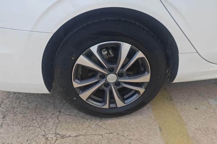 Used CHANGAN Eado 2022 PLUS Blue Whale NE 1.4T GDI DCT Prestige Edition Right Rear Wheel Hub