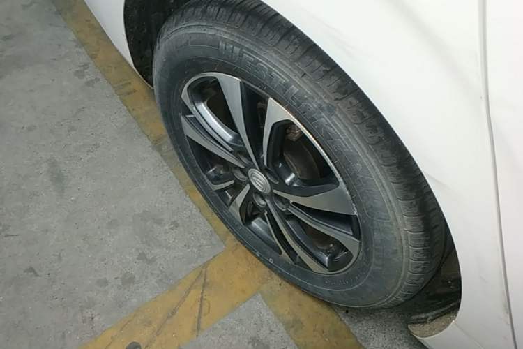Used CHANGAN Eado 2022 PLUS Blue Whale NE 1.4T GDI DCT Prestige Edition Right Rear Wheel Hub