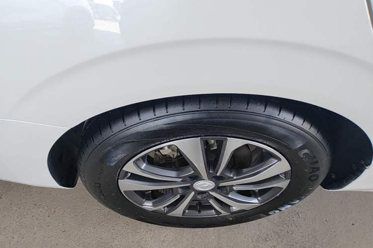 Used CHANGAN Eado 2022 PLUS Blue Whale NE 1.4T GDI DCT Prestige Edition Right Rear Wheel Hub
