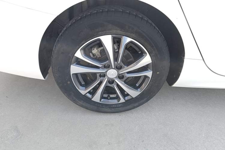 Used CHANGAN Eado 2022 PLUS Blue Whale NE 1.4T GDI DCT Prestige Edition Right Rear Wheel Hub