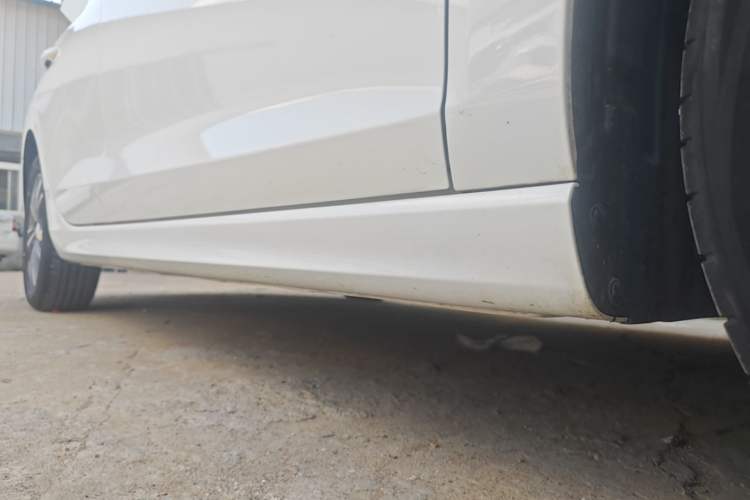 Used CHANGAN Eado 2022 PLUS Blue Whale NE 1.4T GDI DCT Prestige Edition Right Side Sill