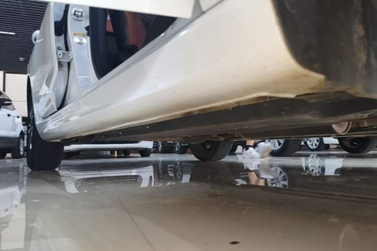 Used CHANGAN Eado 2022 PLUS Blue Whale NE 1.4T GDI DCT Prestige Edition Right Side Sill