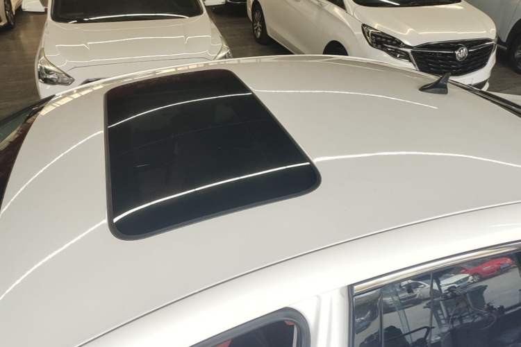Used CHANGAN Eado 2022 PLUS Blue Whale NE 1.4T GDI DCT Prestige Edition Roof