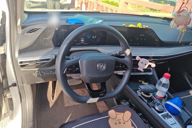 Used CHANGAN Eado 2022 PLUS Blue Whale NE 1.4T GDI DCT Flagship Edition Steering Wheel