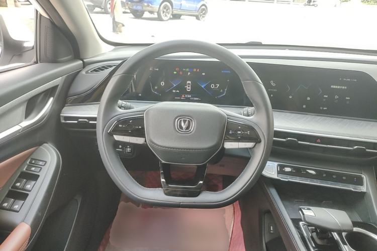 Used CHANGAN Eado 2022 PLUS Blue Whale NE 1.4T GDI DCT Flagship Edition Steering Wheel