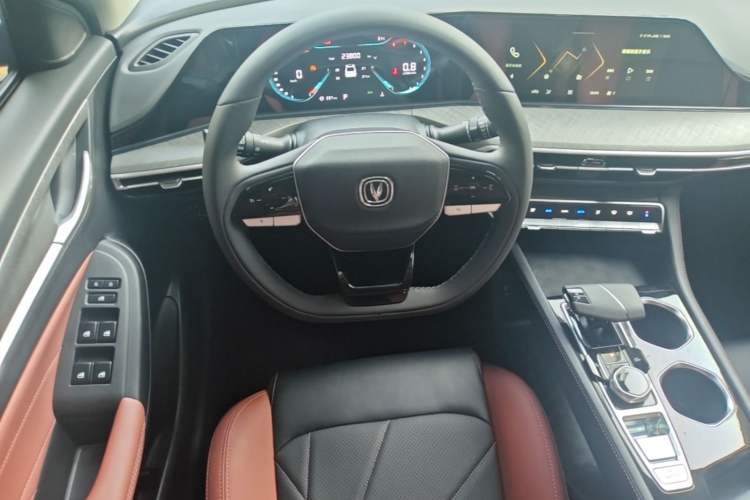 Used CHANGAN Eado 2022 PLUS Blue Whale NE 1.4T GDI DCT Prestige Edition Steering Wheel