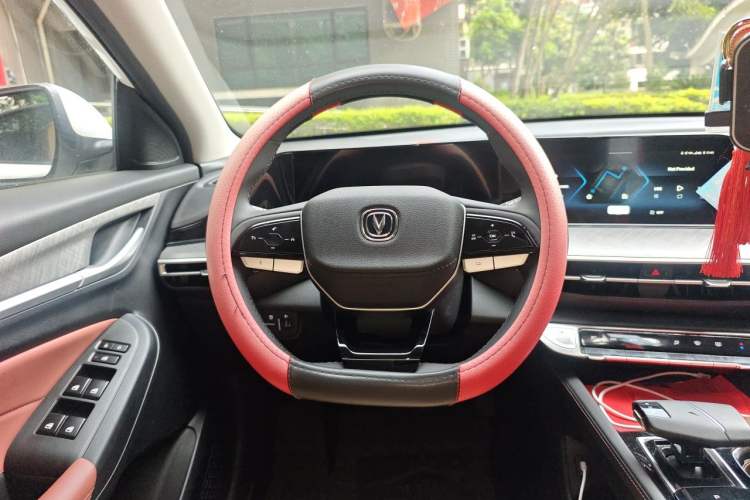 Used CHANGAN Eado 2022 PLUS Blue Whale NE 1.4T GDI DCT Prestige Edition Steering Wheel