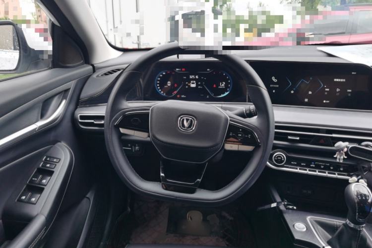 Used CHANGAN Eado 2022 PLUS 1.6L GDI Manual Luxury Model Steering Wheel