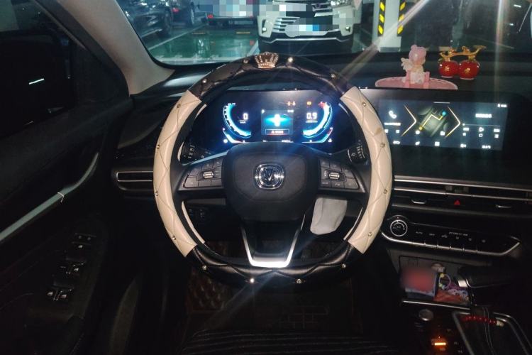 Used CHANGAN Eado 2022 PLUS 1.6L GDI CVT Luxury Model Steering Wheel