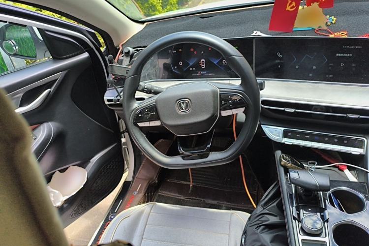 Used CHANGAN Eado 2022 PLUS Blue Whale NE 1.4T GDI DCT Flagship Edition Steering Wheel