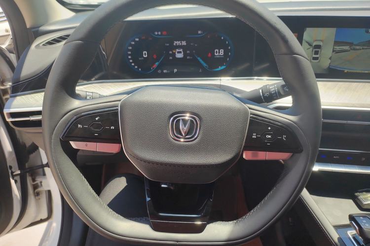 Used CHANGAN Eado 2022 PLUS Blue Whale NE 1.4T GDI DCT Prestige Edition Steering Wheel
