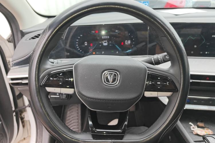 Used CHANGAN Eado 2022 PLUS Blue Whale NE 1.4T GDI DCT Prestige Edition Steering Wheel