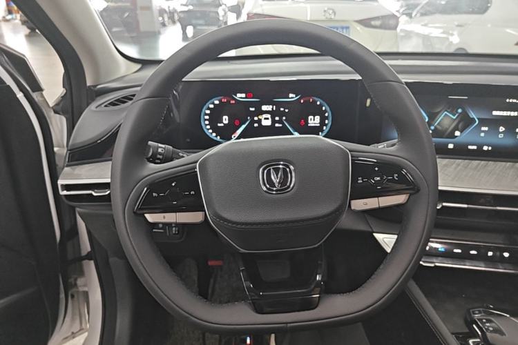 Used CHANGAN Eado 2022 PLUS Blue Whale NE 1.4T GDI DCT Prestige Edition Steering Wheel