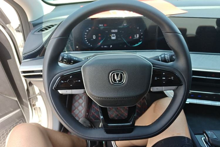 Used CHANGAN Eado 2022 PLUS Blue Whale NE 1.4T GDI DCT Prestige Edition Steering Wheel