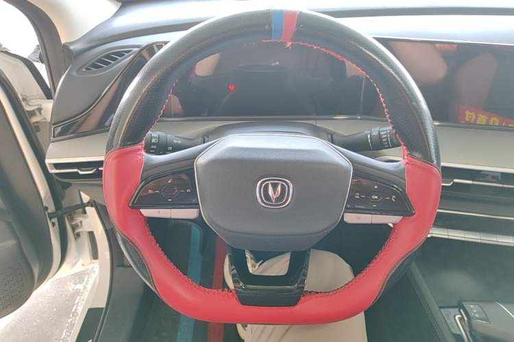 Used CHANGAN Eado 2022 PLUS Blue Whale NE 1.4T GDI DCT Prestige Edition Steering Wheel