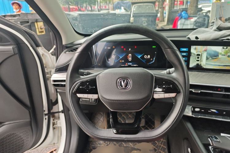 Used CHANGAN Eado 2022 PLUS Blue Whale NE 1.4T GDI DCT Flagship Edition Steering Wheel