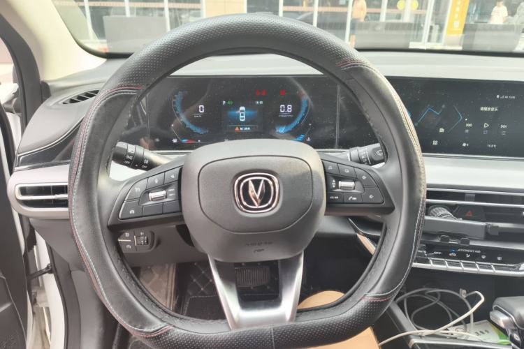 Used CHANGAN Eado 2022 PLUS Blue Whale NE 1.4T GDI DCT Prestige Edition Steering Wheel