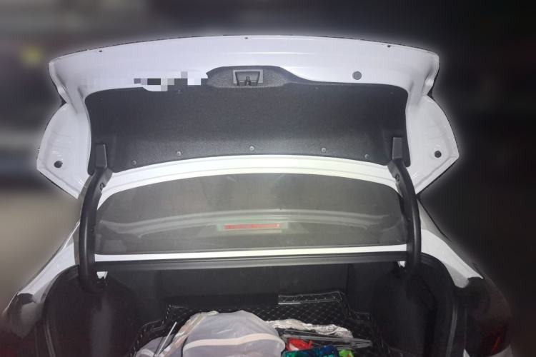 Used CHANGAN Eado 2022 PLUS Blue Whale NE 1.4T GDI DCT Prestige Edition Trunk
