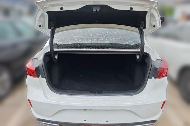 Used CHANGAN Eado 2022 PLUS Blue Whale NE 1.4T GDI DCT Prestige Edition Trunk