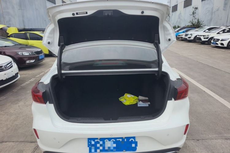 Used CHANGAN Eado 2022 PLUS Blue Whale NE 1.4T GDI DCT Flagship Edition Trunk