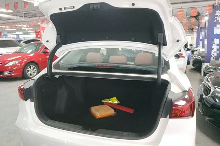 Used CHANGAN Eado 2022 PLUS Blue Whale NE 1.4T GDI DCT Prestige Edition Trunk