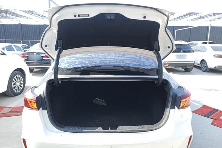 Used CHANGAN Eado 2022 PLUS Blue Whale NE 1.4T GDI DCT Prestige Edition Trunk