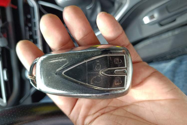 Used CHANGAN Eado 2022 PLUS 1.6L GDI Manual Luxury Model Vehicle Key