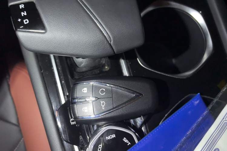 Used CHANGAN Eado 2022 PLUS Blue Whale NE 1.4T GDI DCT Prestige Edition Vehicle Key