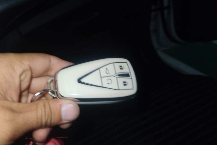 Used CHANGAN Eado 2022 PLUS 1.6L GDI CVT Luxury Model Vehicle Key