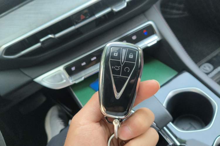 Used CHANGAN Eado 2022 PLUS Blue Whale NE 1.4T GDI DCT Prestige Edition Vehicle Key