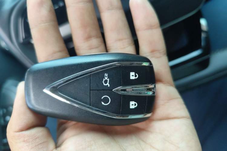 Used CHANGAN Eado 2022 PLUS 1.6L GDI CVT Luxury Model Vehicle Key