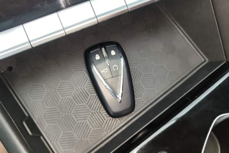 Used CHANGAN Eado 2022 PLUS Blue Whale NE 1.4T GDI DCT Prestige Edition Vehicle Key