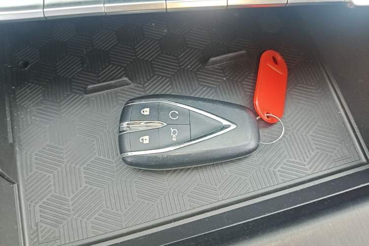 Used CHANGAN Eado 2022 PLUS Blue Whale NE 1.4T GDI DCT Flagship Edition Vehicle Key