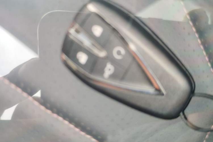 Used CHANGAN Eado 2022 PLUS Blue Whale NE 1.4T GDI DCT Prestige Edition Vehicle Key